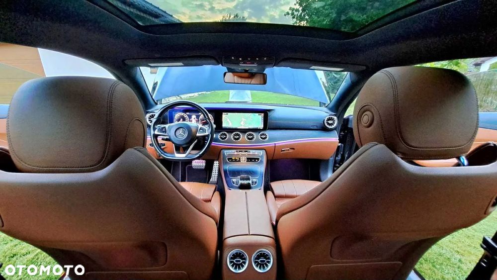 Mercedes-Benz Klasa E 400 4Matic Coupe 9G-TRONIC Avantgarde - 14