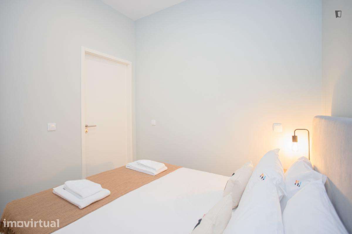 Apartamento com 1 quartos - localizado em Santo Ildefonso Porto - Grande imagem: 5/35