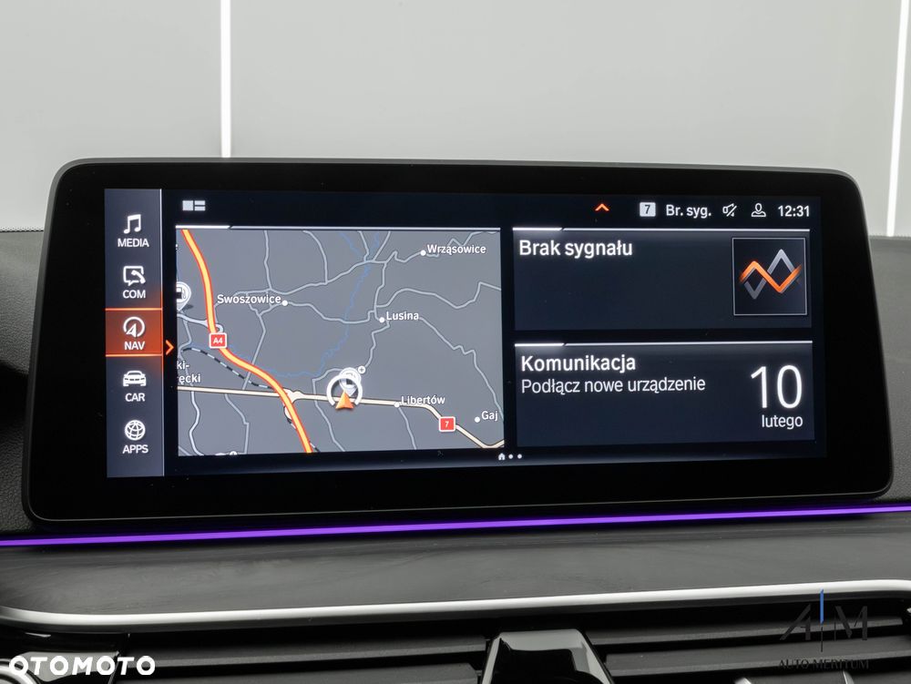 BMW Seria 5 540i xDrive - 32