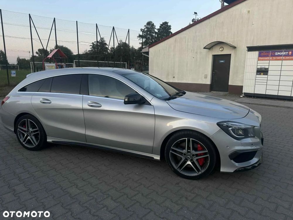 Mercedes-Benz CLA 250 7G-DCT AMG Line - 2