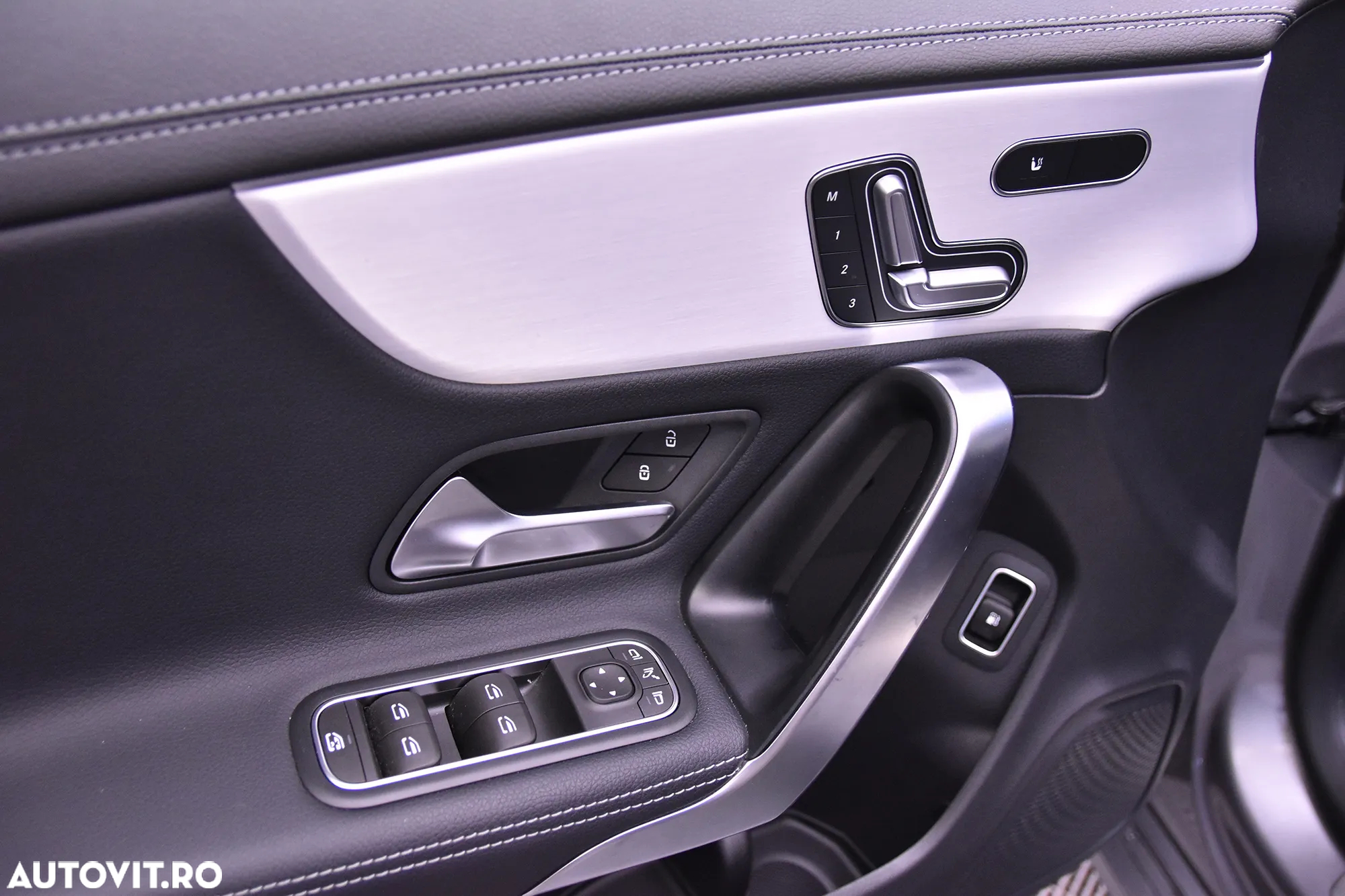 Mercedes-Benz CLA - 14
