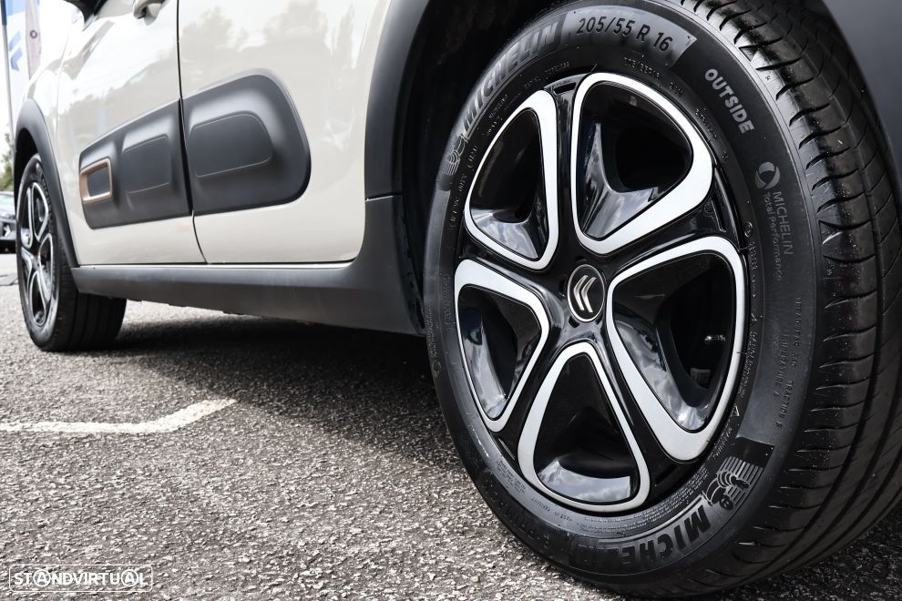 Citroën C3 1.2 PureTech C-Series - 5