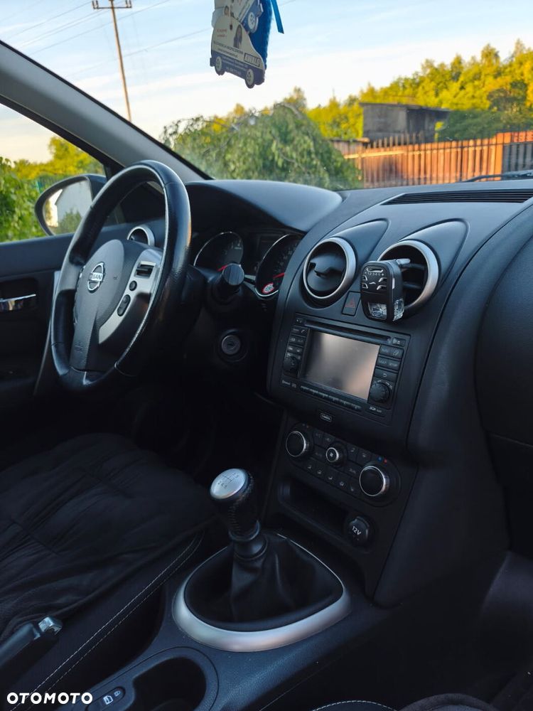 Nissan Qashqai 2.0 Lounge - 4