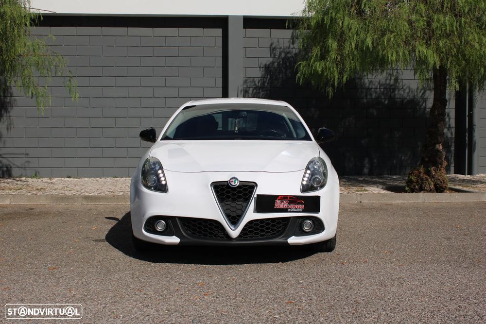 Alfa Romeo Giulietta - 2