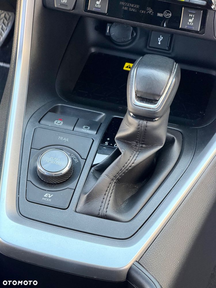 Toyota RAV4 2.5 Hybrid Selection 4x4 - 23