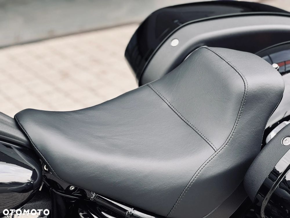Harley-Davidson Softail Low Rider - 24