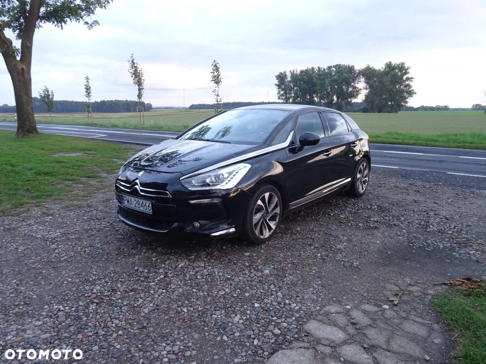 Citroën DS5 2.0 HDi SportChic - 1