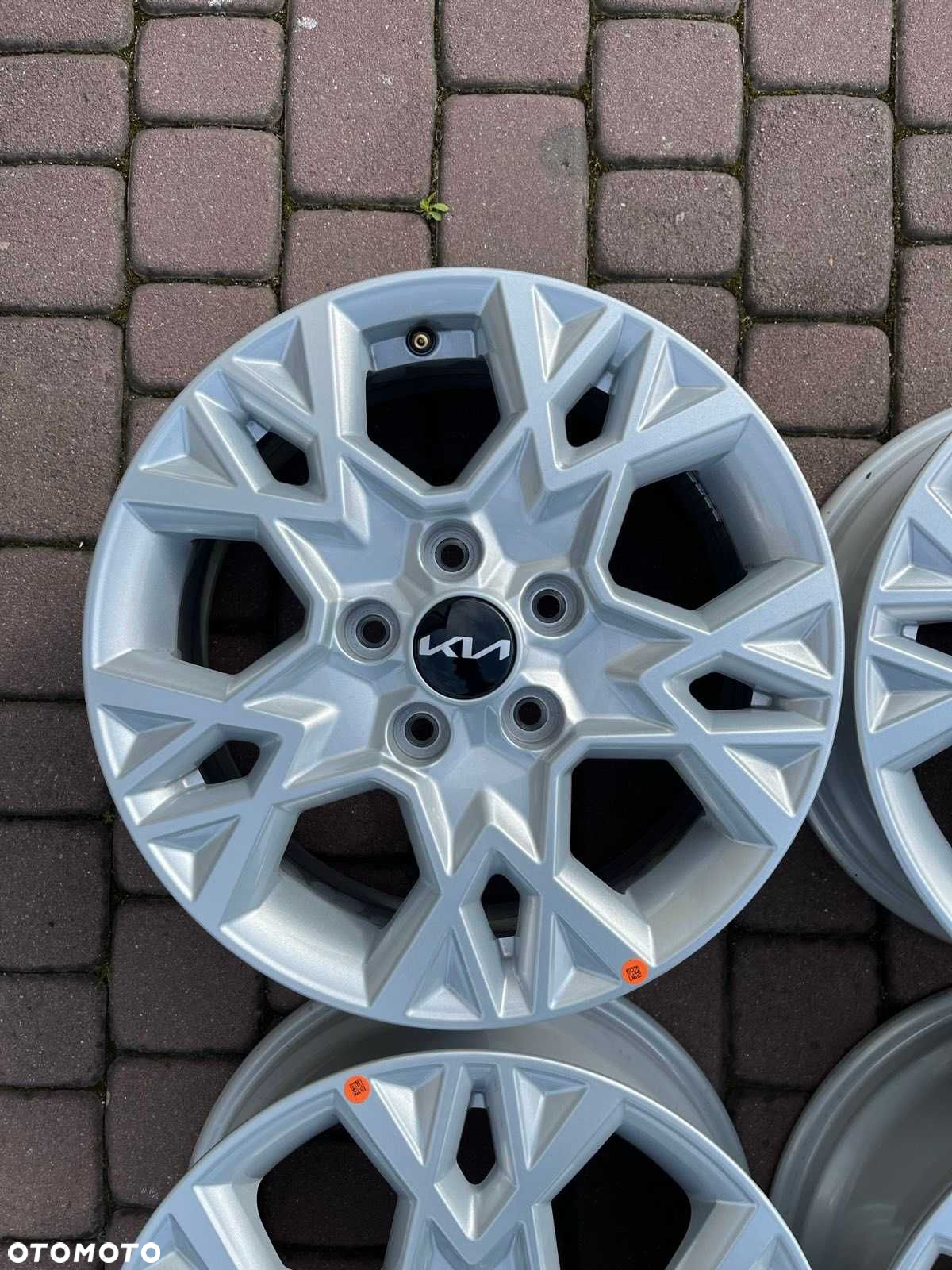 Oryginalne alufelgi Kia 5x114,3 16 cali Ceed Optima Carens NOWY MODEL - 8