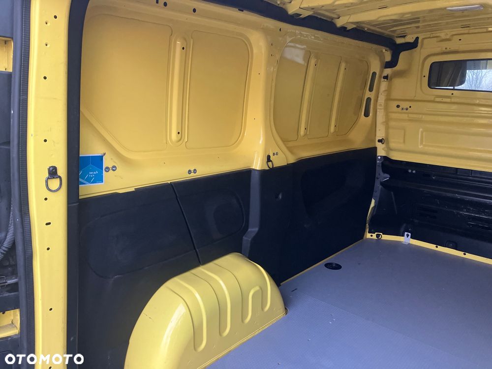 Renault Trafic Vivaro Custom T6 Talento Vito Nv300 Partner Expert - 19