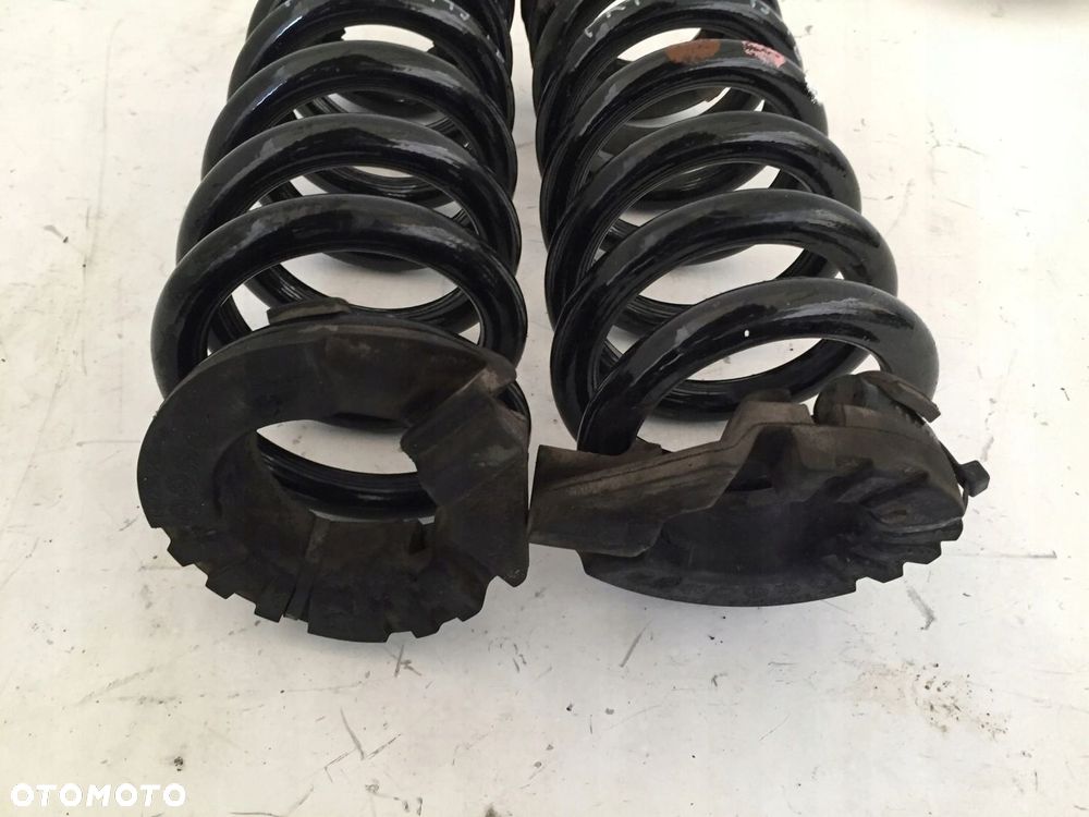 DISCOVERY SPORT L550 SPRĘŻYNA ZAWIESZENIA - 4