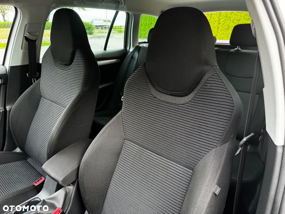 Skoda Octavia 2.0 TDI DSG Style - 19