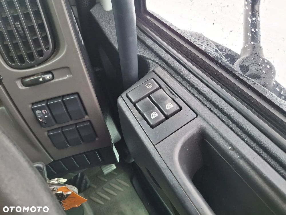 Renault Midlum 220 DXI Zamiatarka SEMAT Zoeller Johnston Szczotki L/R Obie Strony 2013r Napęd Hydrostat 36 tyś Kilometrów 3132 Mth Euro 5 Rura Do Liści Studzienek - 16