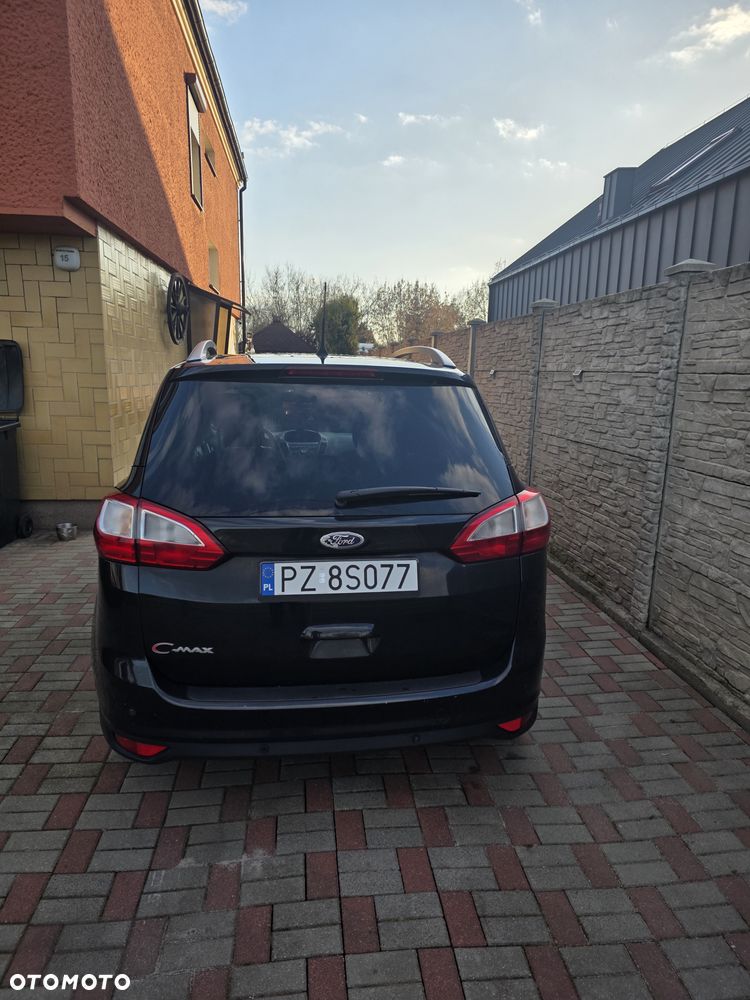 Ford Grand C-MAX - 3