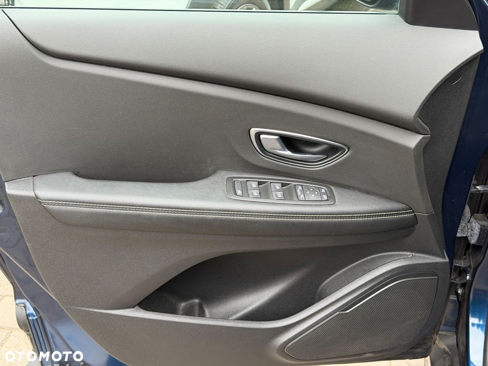 Renault Grand Scenic TCe 140 GPF BLACK EDITION - 37