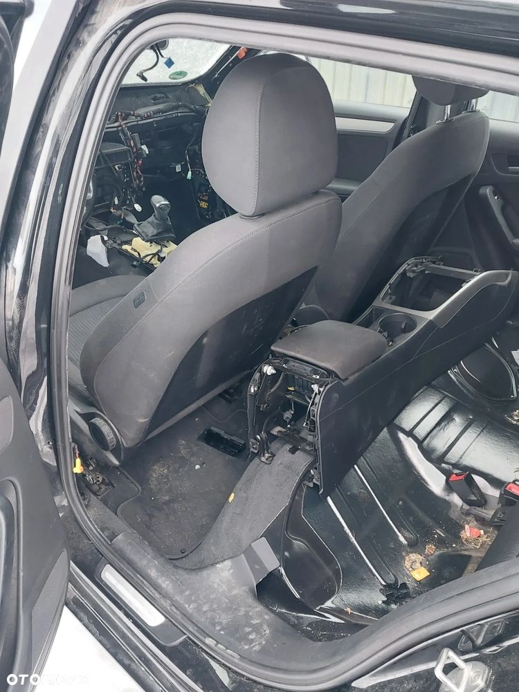 Audi A4 Avant 2.0 TDI DPF Ambiente - 8