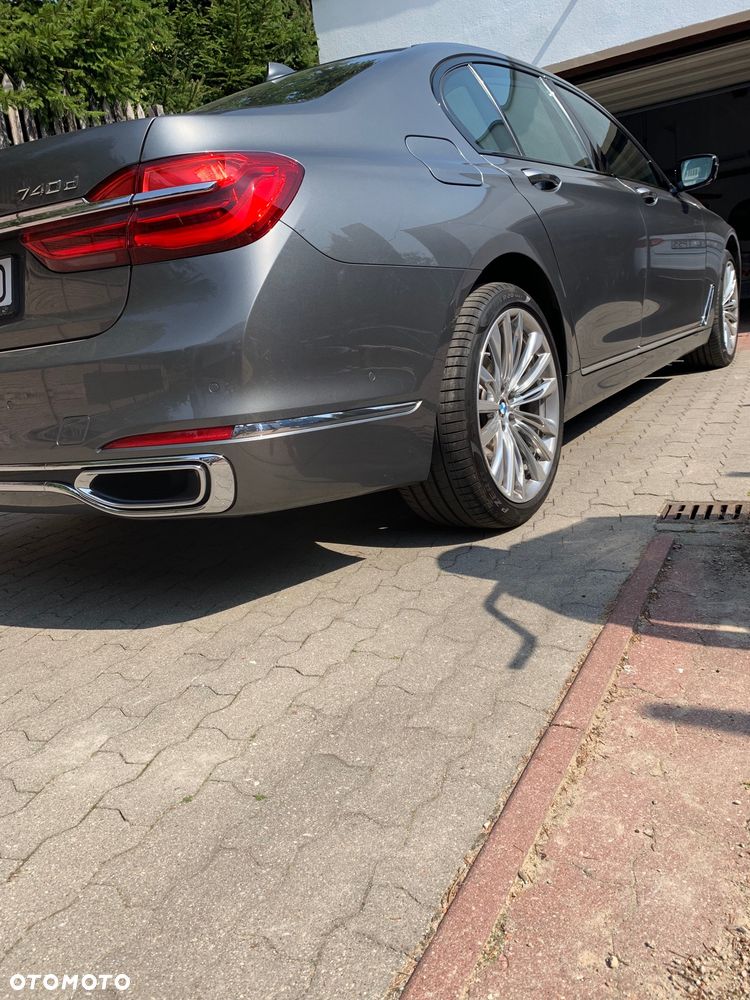 BMW Seria 7 740d xDrive - 2
