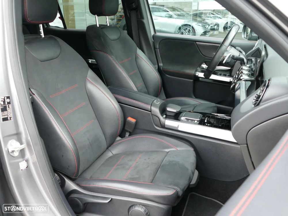 Mercedes-Benz GLB 180 d AMG Line - 30