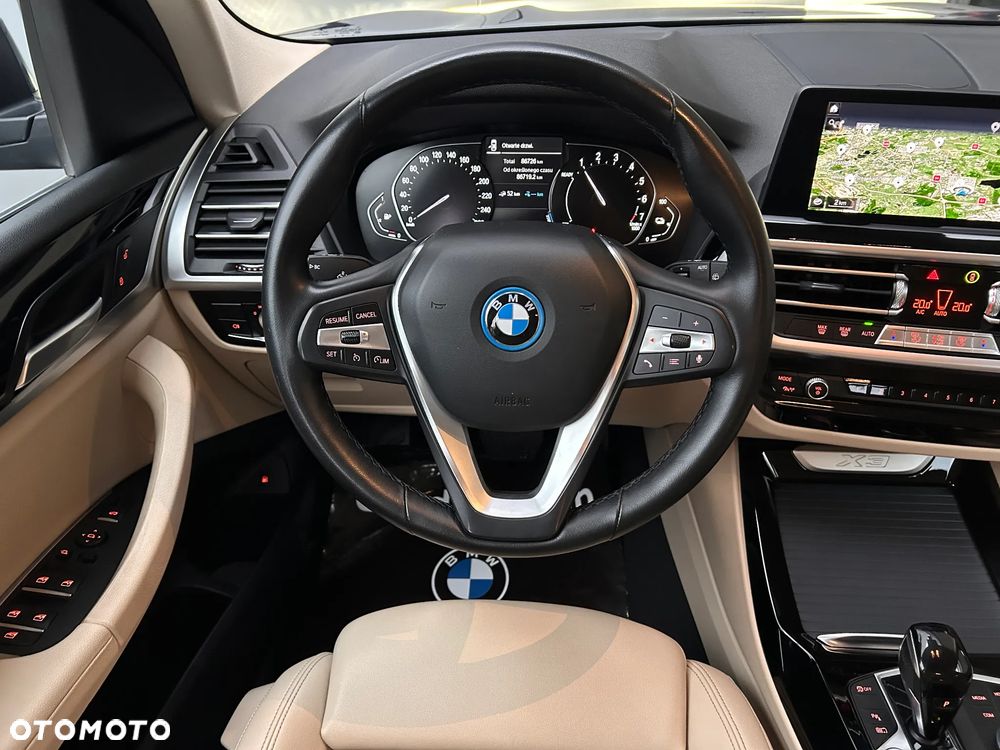 BMW X3 xDrive30e - 23
