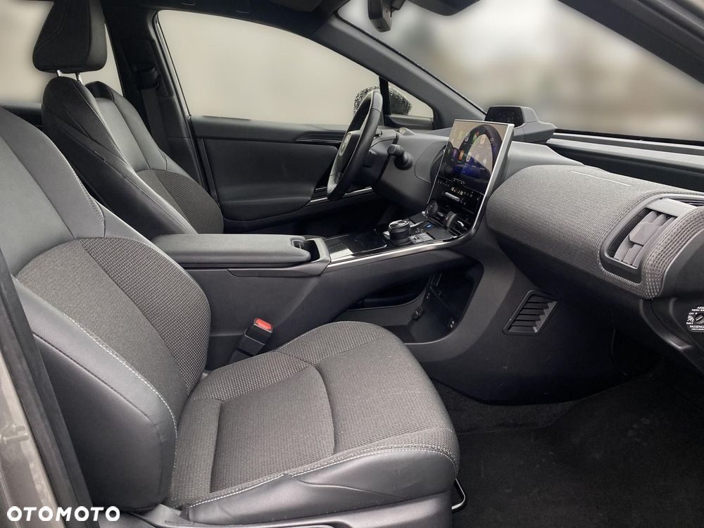 Toyota bZ4X 71.4kWh 4x4 Prestige - 12