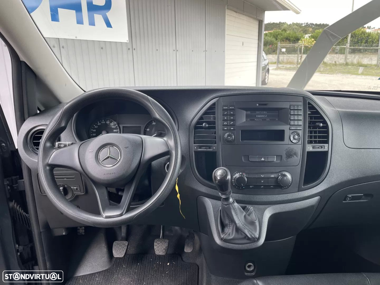 Mercedes-Benz Vito Tourer 111 CDi/32 Select - 27