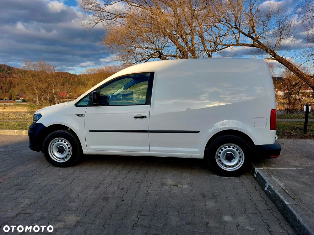 Volkswagen Caddy - 10
