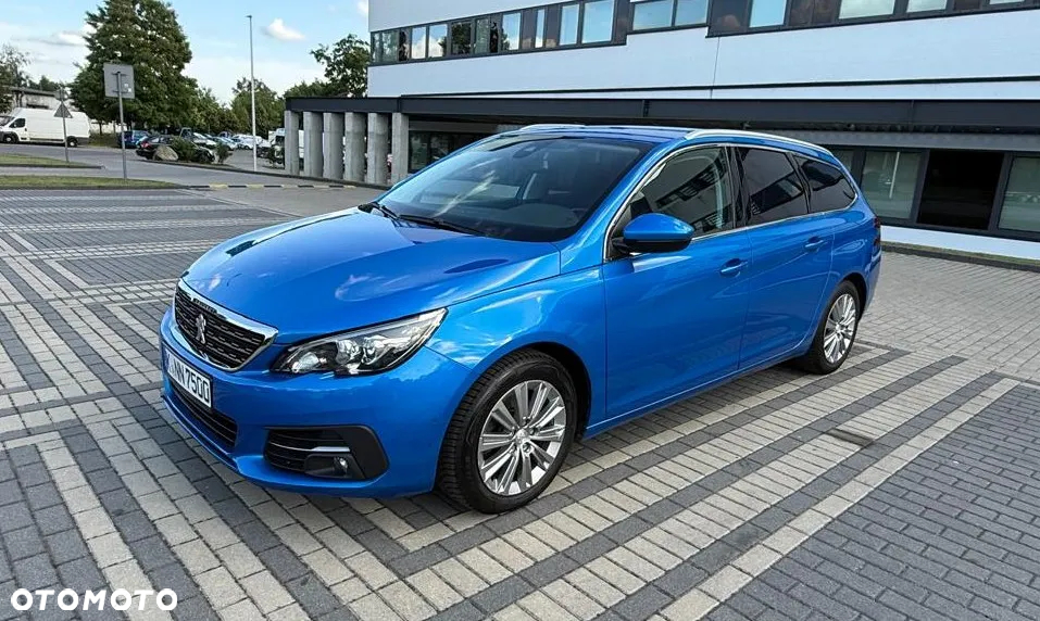 Peugeot 308 SW BlueHDi 130 Allure - 11