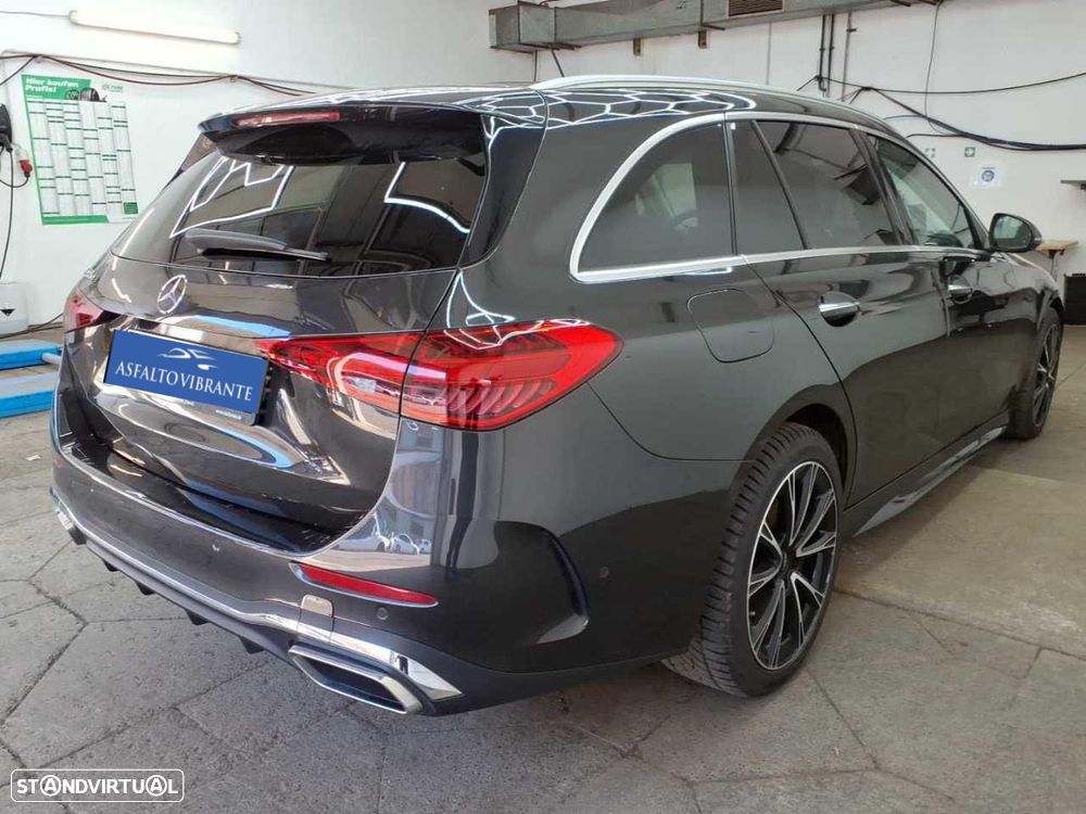 Mercedes-Benz C 300 e T 9G-TRONIC AMG Line - 2