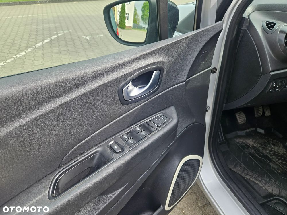 Renault Captur (ENERGY) TCe 90 INTENS - 9