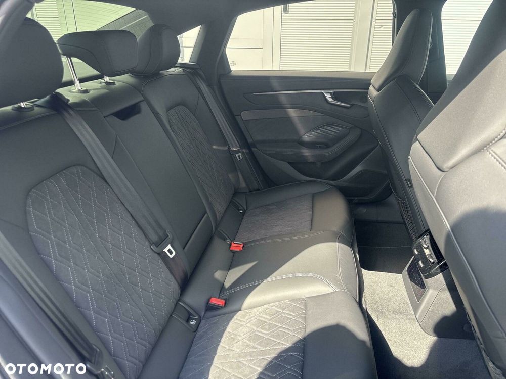 Audi A6 - 16