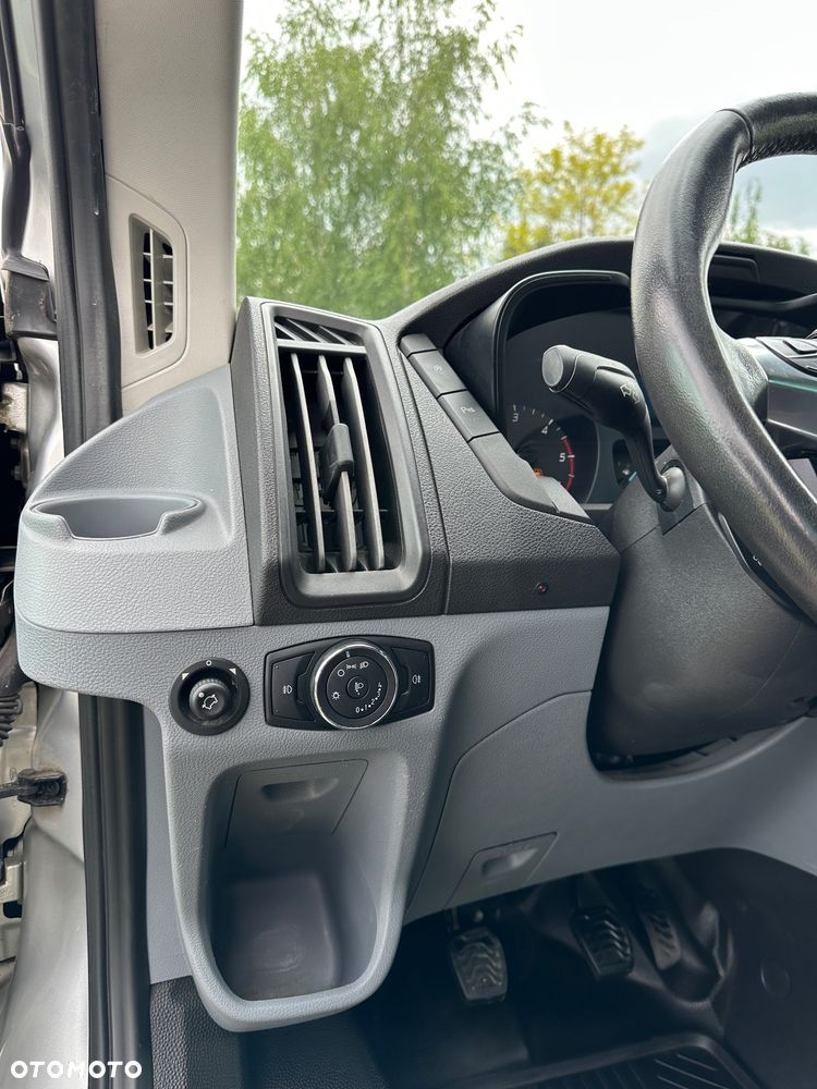 Ford Transit L2H2 Pkw VA Trend - 17