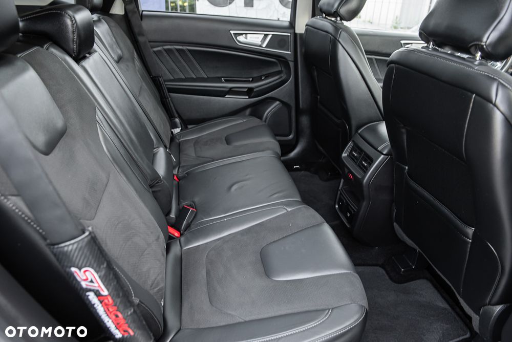 Ford Edge 2.0 TDCi Bi-Turbo 4x4 Sport - 36