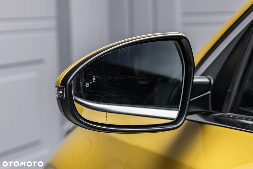 Kia XCeed - 10