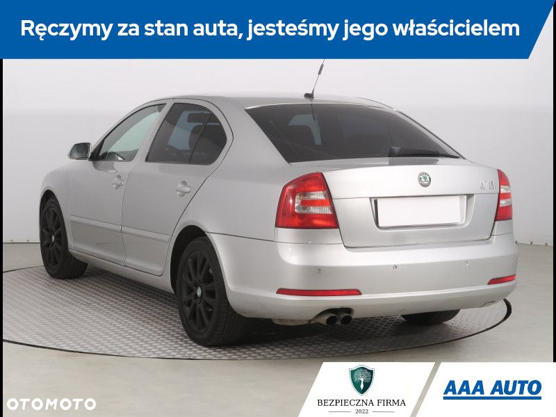 Skoda Octavia - 5