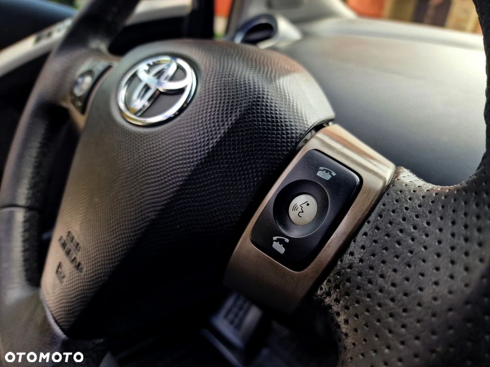 Toyota Yaris 1.33 Prestige - 18