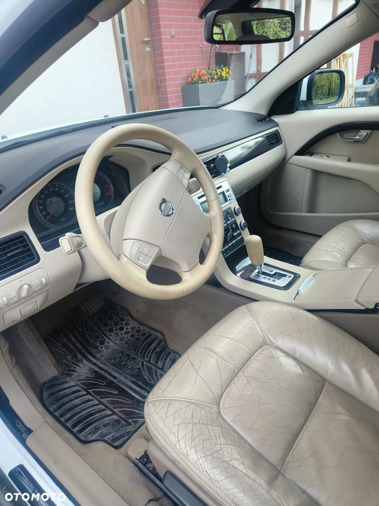 Volvo XC 70 3.2 AWD Kinetic - 7