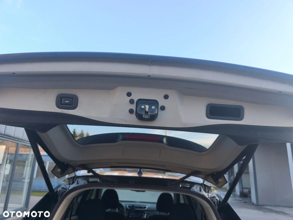 Nissan X-Trail 1.6 DIG-T N-Vision 2WD - 9