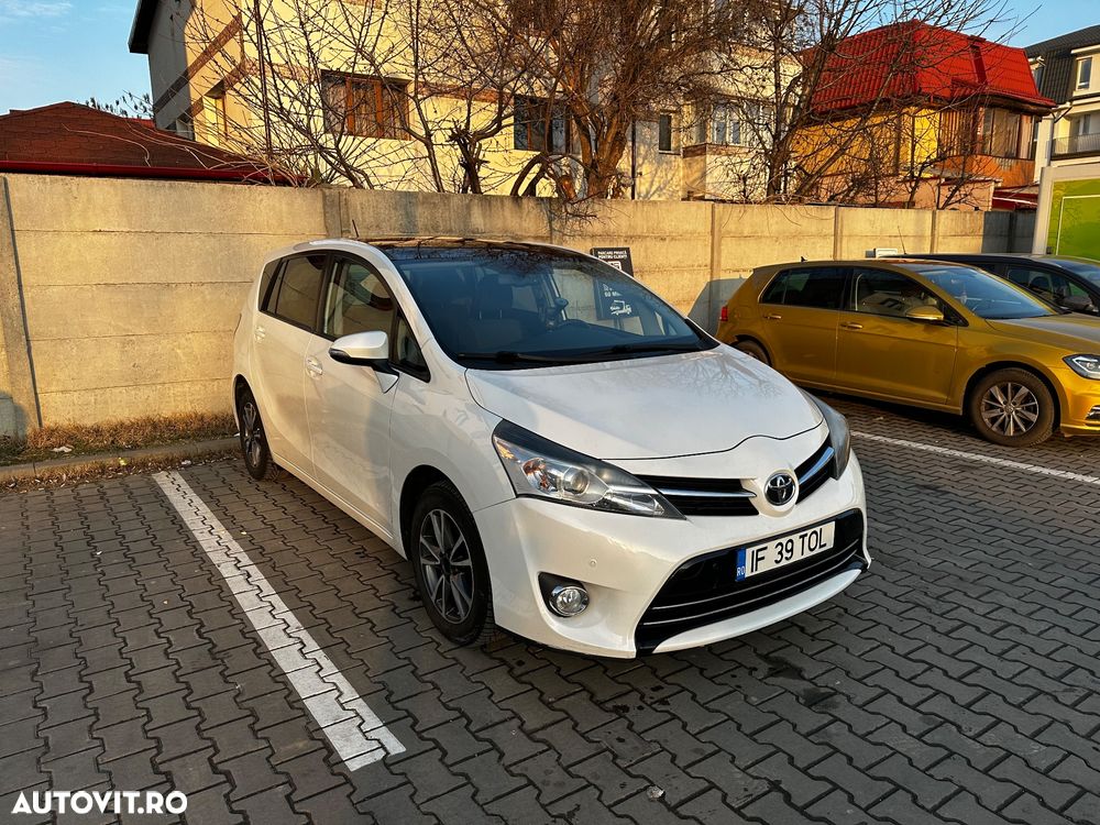 Toyota Verso - 2