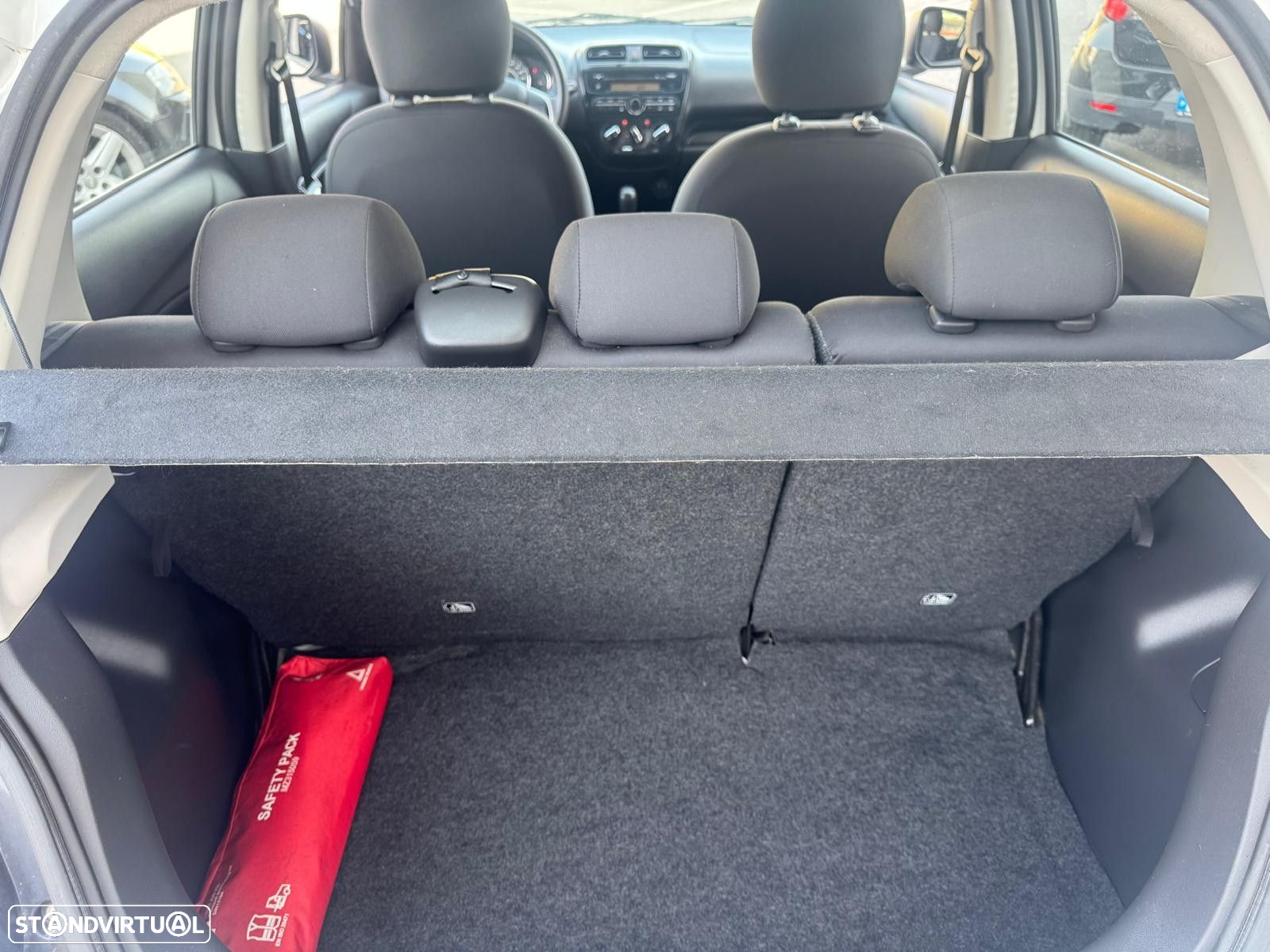 Mitsubishi Space Star 1.2 Intense - 14