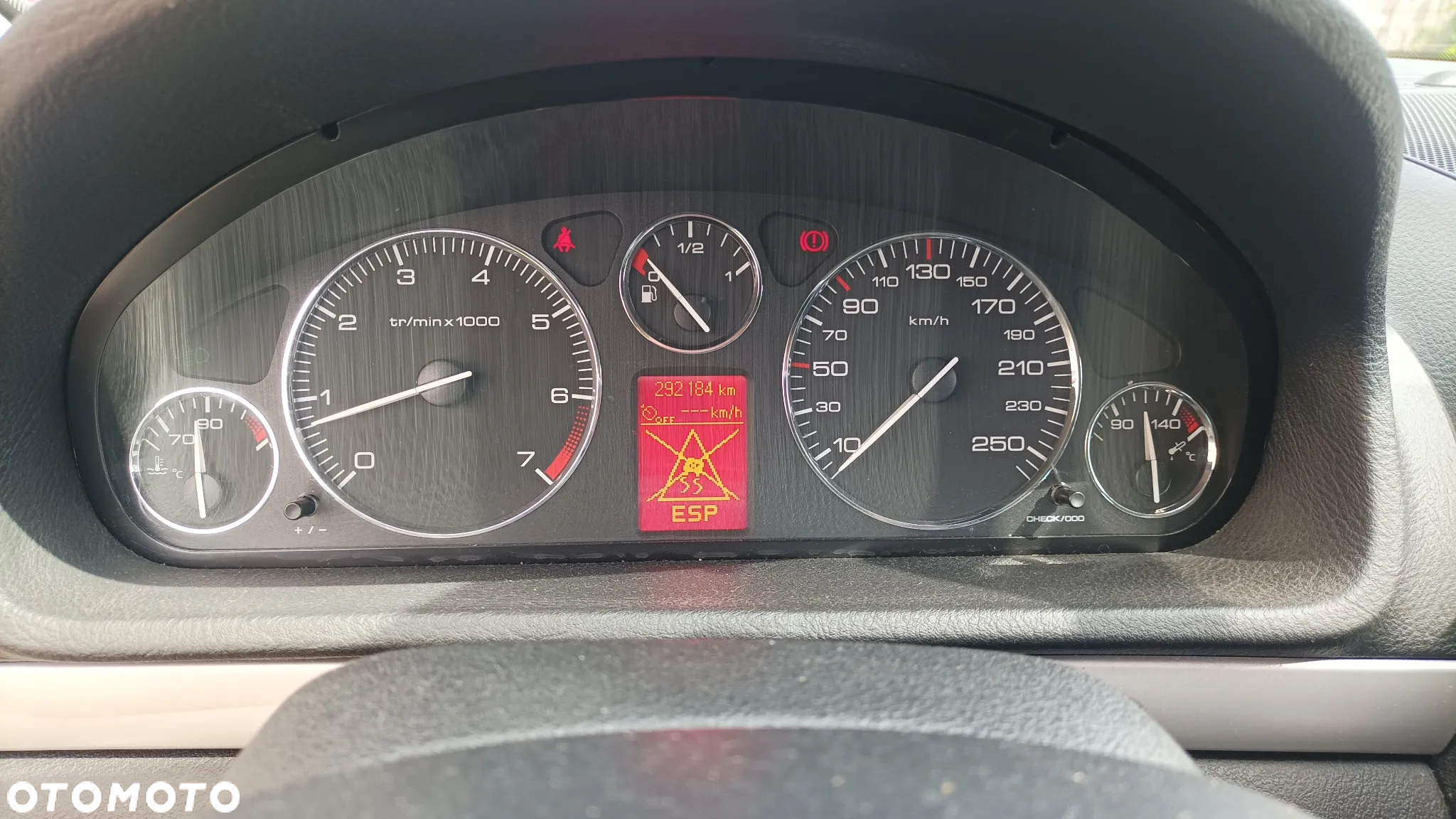 Peugeot 407 SW 115 - 4