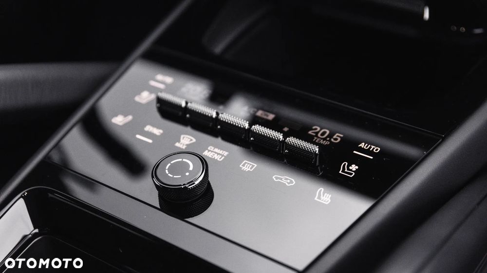 Porsche Cayenne - 38