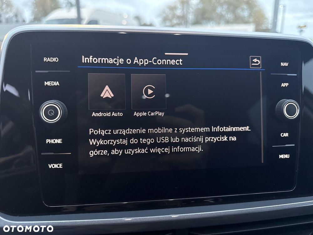 Volkswagen T-Roc 1.5 TSI Style DSG - 24