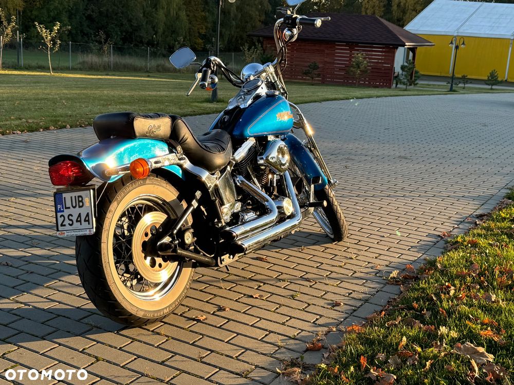 Harley-Davidson Softail Heritage Classic - 4