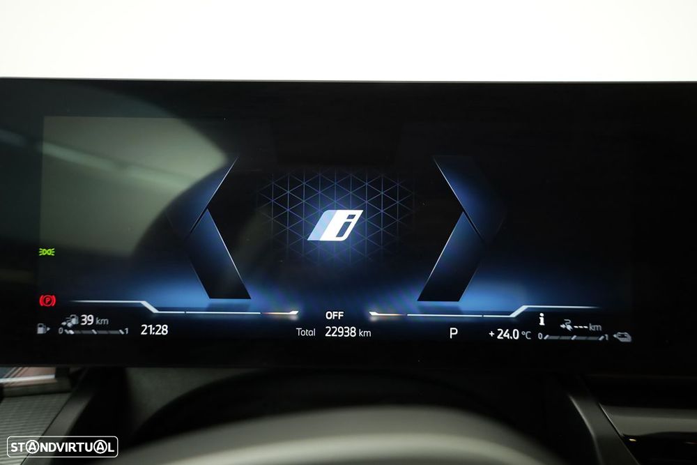 BMW 530 e Pack Desportivo M - 16