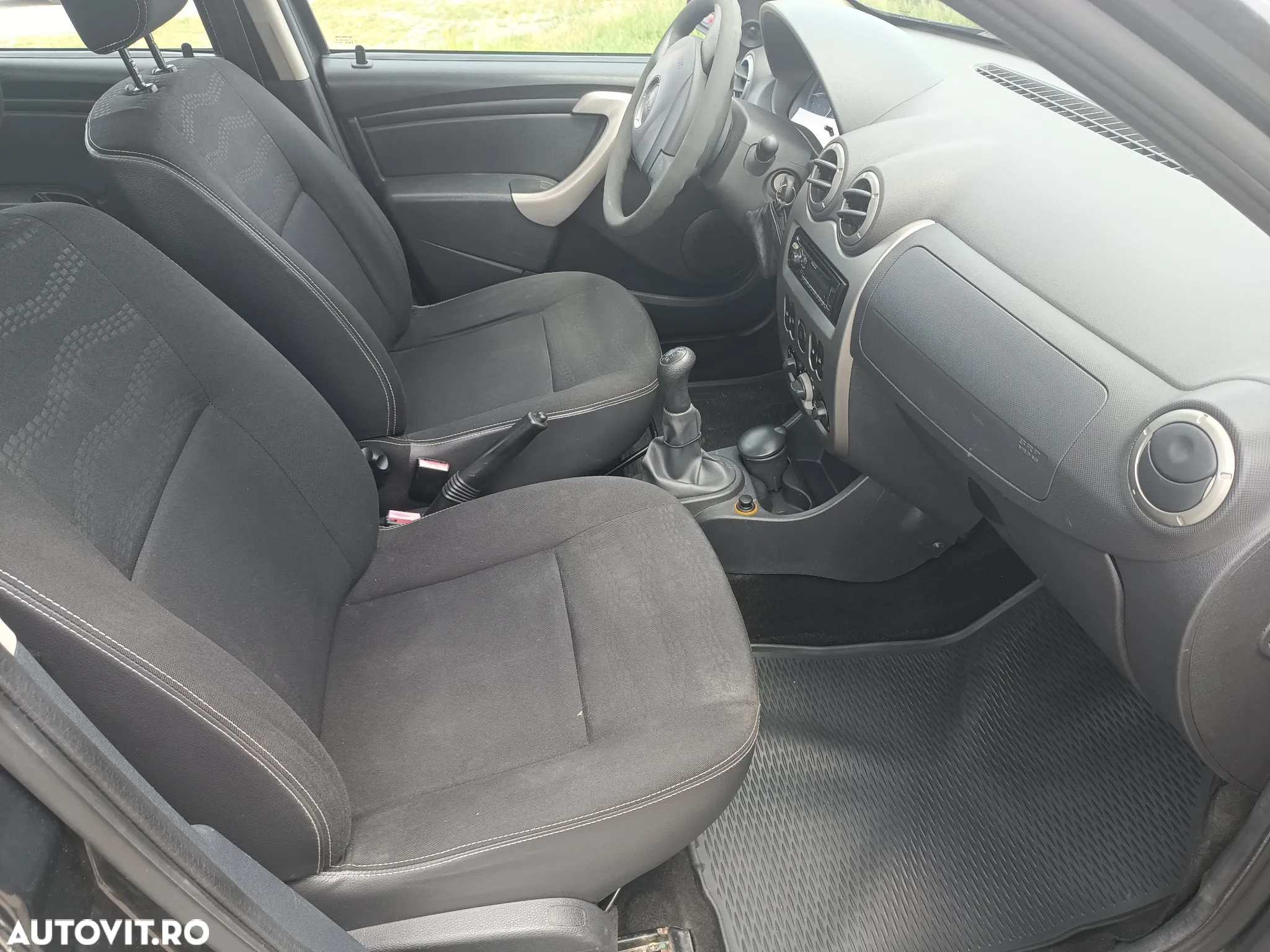 Dacia Sandero 1.6 MPI Stepway - 12