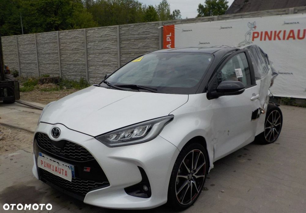 Toyota Yaris - 6