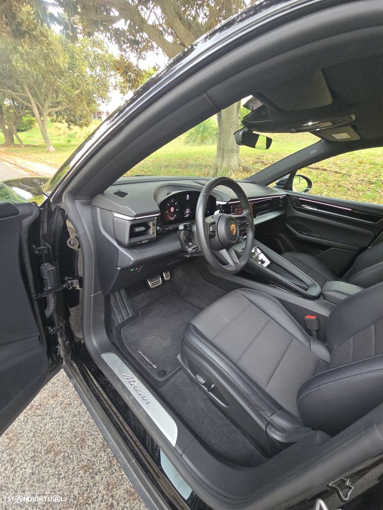 Porsche Macan Electric - 20