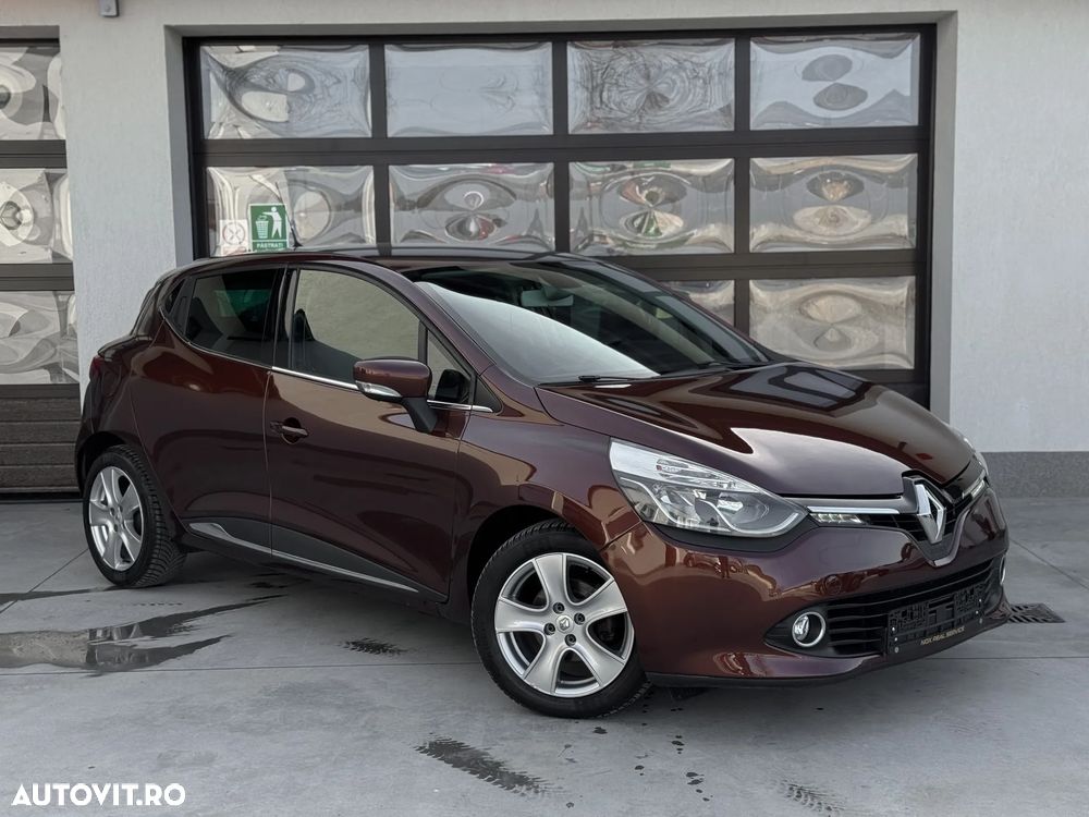 Renault Clio - 1