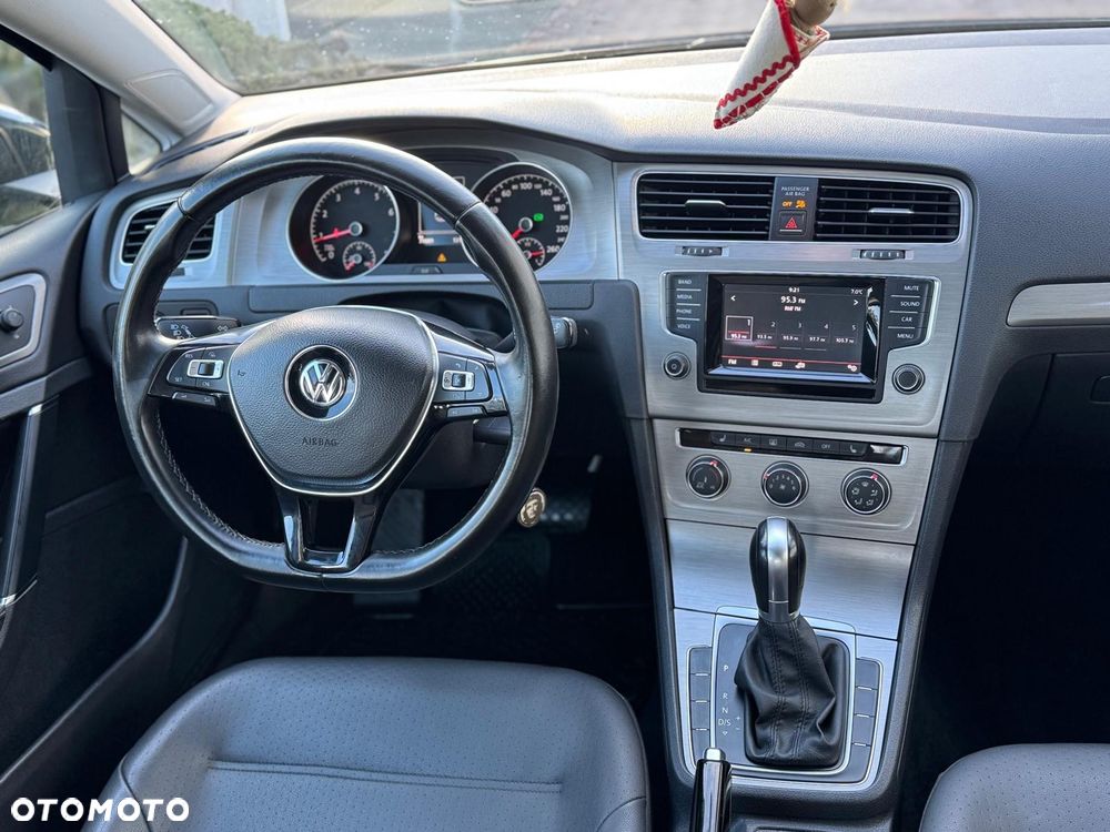 Volkswagen Golf Aktionsmodell 1.8 T DSG Comfortline - 13