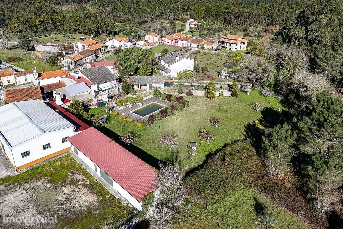 Moradia T4 para venda - Grande imagem: 2/23