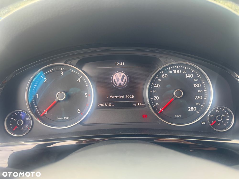 Volkswagen Touareg 3.0 V6 TDI BMT - 10